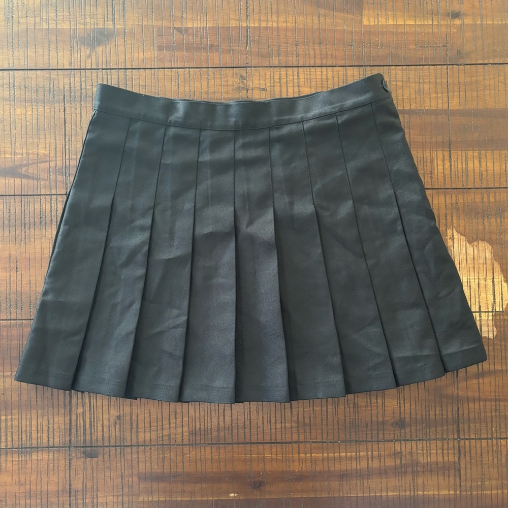 Classic Black Pleated Skirt